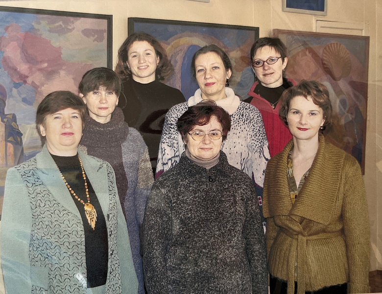 К 80-летию Валентины Ивановны Поповой, бывшего преподавателя, ветерана колледжа, заслуженного работника культуры РФ